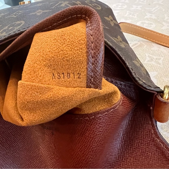 SOLD Louis Vuitton Crossbody Bag ❤️ - Picture 14 of 14